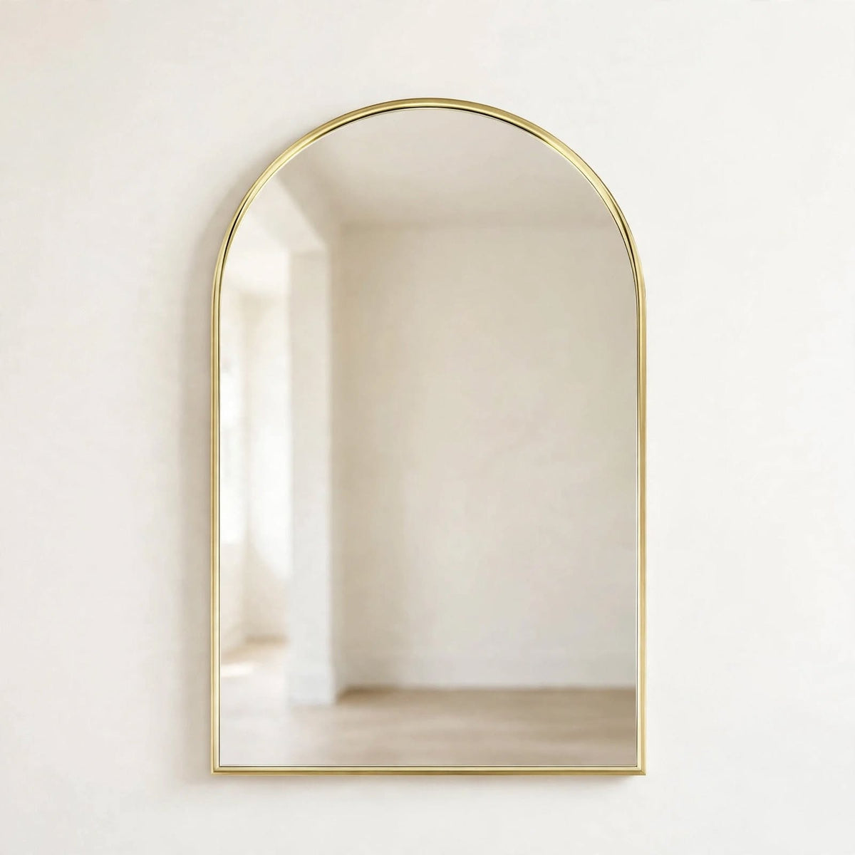 Espejo GULD — Marco Arqueado Dorado
