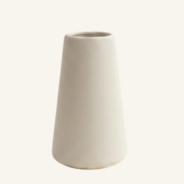 Jarrón decorativo SOLHUSEN KRUKA de cerámica blanca minimalista
