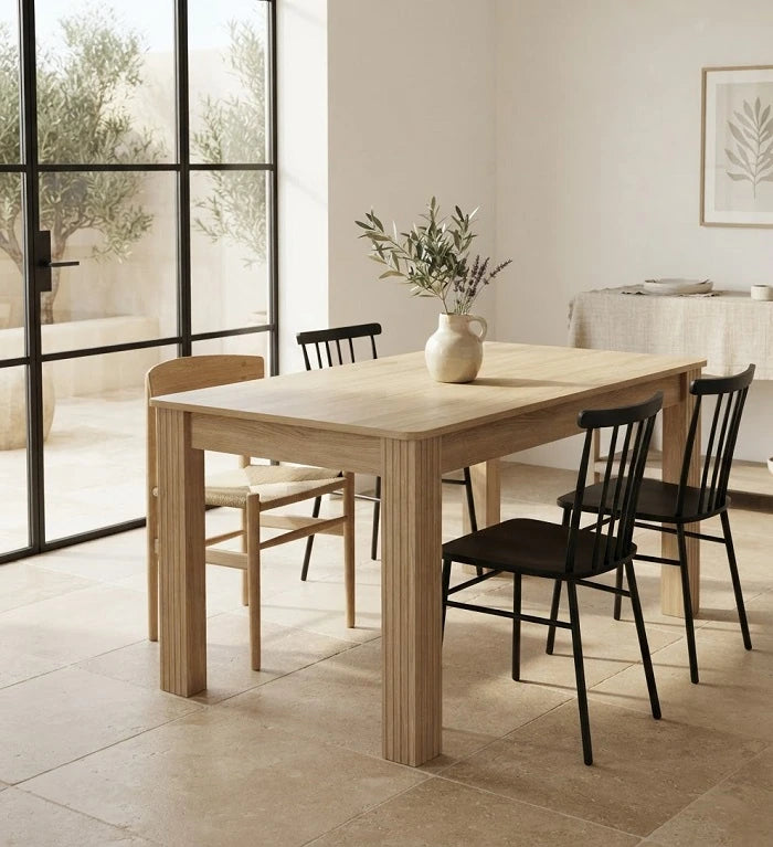 Mesa de Comedor RAK — Rectangular, Diseño Sencillo