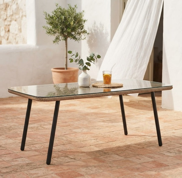 Mesa Baja de Jardín LIDO — Resina Trenzada y Cristal Templado